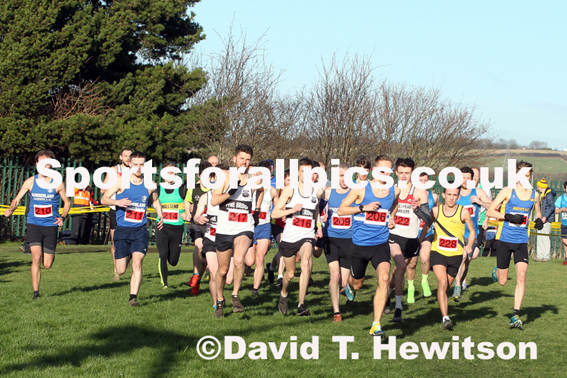 Senior mens 2020 Birtley Cross Country Relay, County Durham.  Photo: David T. Hewitson/Sports for All Pics